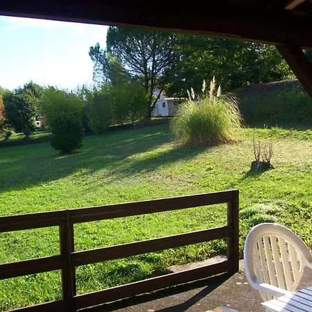 Charmante Maison à Puy-l'évêque Avec Jardin Et Balcon Сasa de vacaciones *