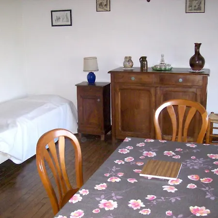 Charmante Maison A Avec Jardin Et Balcon * Puy-l'Eveque