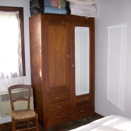Charmante Maison A Avec Jardin Et Balcon * Puy-l'Eveque