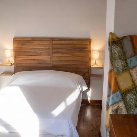Charmante Maison A Avec Jardin Et Balcon Puy-lʼÉvêque