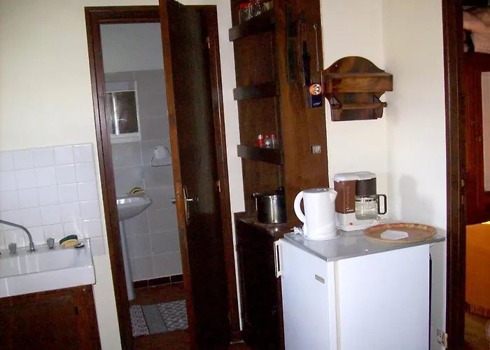 Charmante Maison A Avec Jardin Et Balcon *